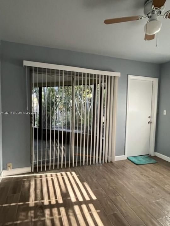 Recently Rented: $1,950 (2 beds, 2 baths, 1828 Square Feet)