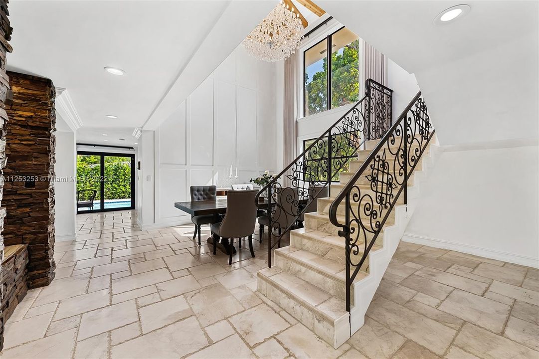 Recently Sold: $1,750,000 (4 beds, 3 baths, 2837 Square Feet)