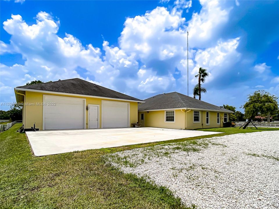 Recreation Room / Garage View from outside/ Trailer Parking