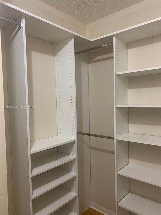 Недавно продано: $465,000 (3 спален, 2 ванн, 1655 Квадратных фут)