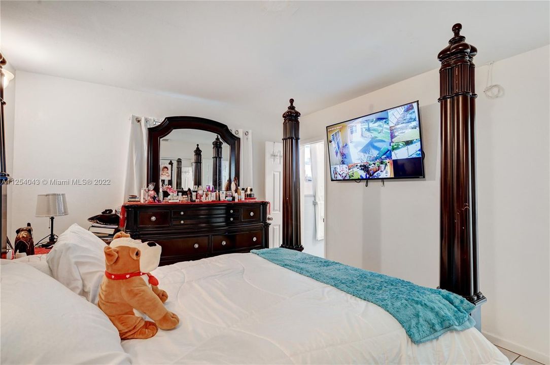 最近售出: $509,000 (3 贝兹, 2 浴室, 0 平方英尺)