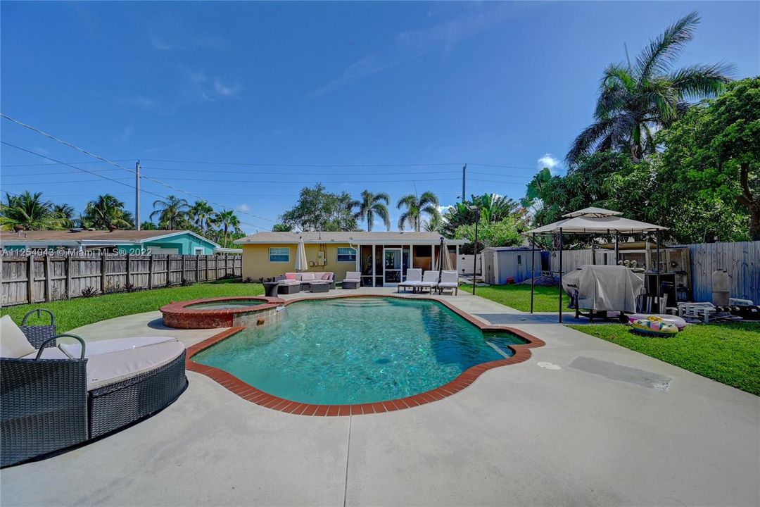 最近售出: $509,000 (3 贝兹, 2 浴室, 0 平方英尺)