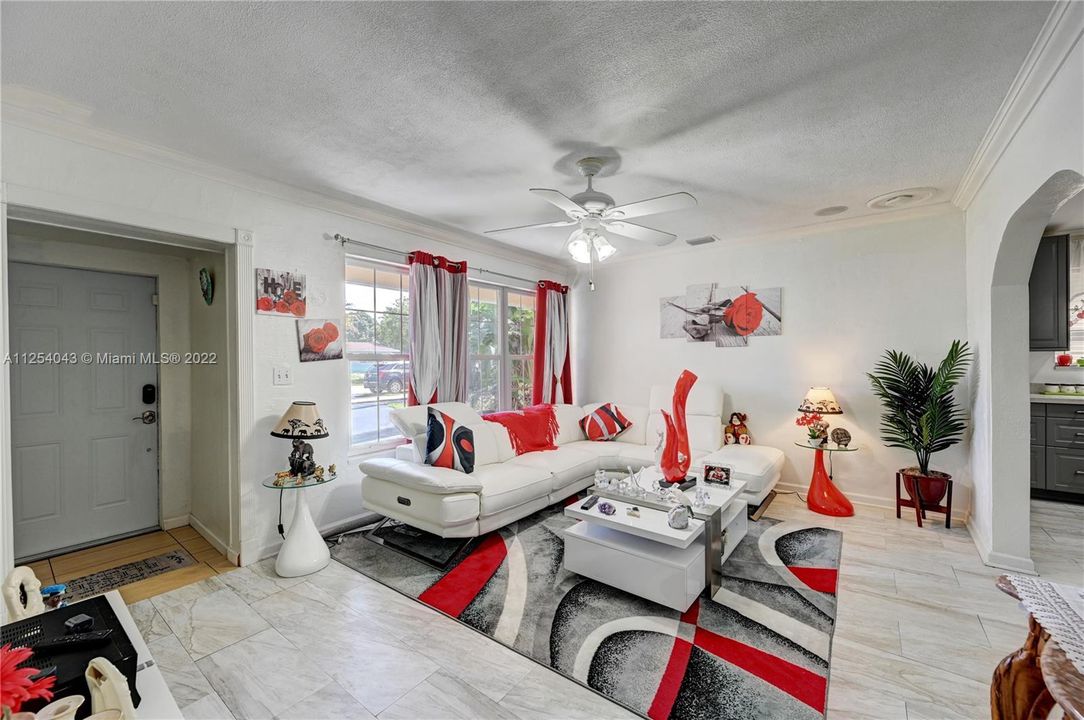 最近售出: $509,000 (3 贝兹, 2 浴室, 0 平方英尺)