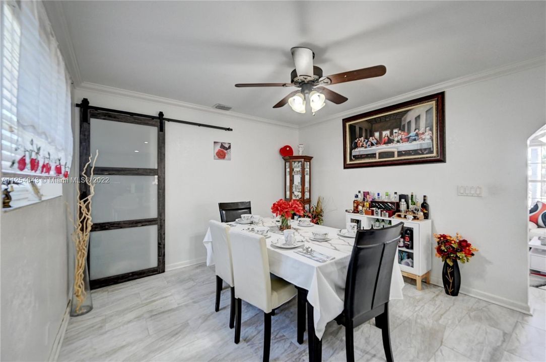 最近售出: $509,000 (3 贝兹, 2 浴室, 0 平方英尺)