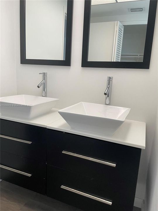 Master bath with two sinks