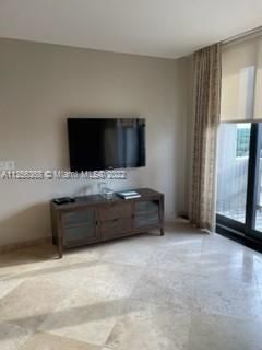 Недавно арендовано: $3,350 (1 спален, 1 ванн, 910 Квадратных фут)