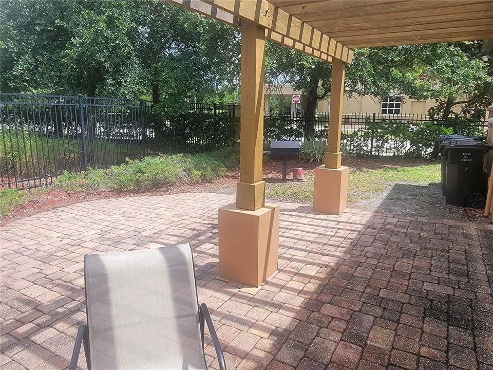 Recently Sold: $324,000 (2 beds, 2 baths, 0 Square Feet)