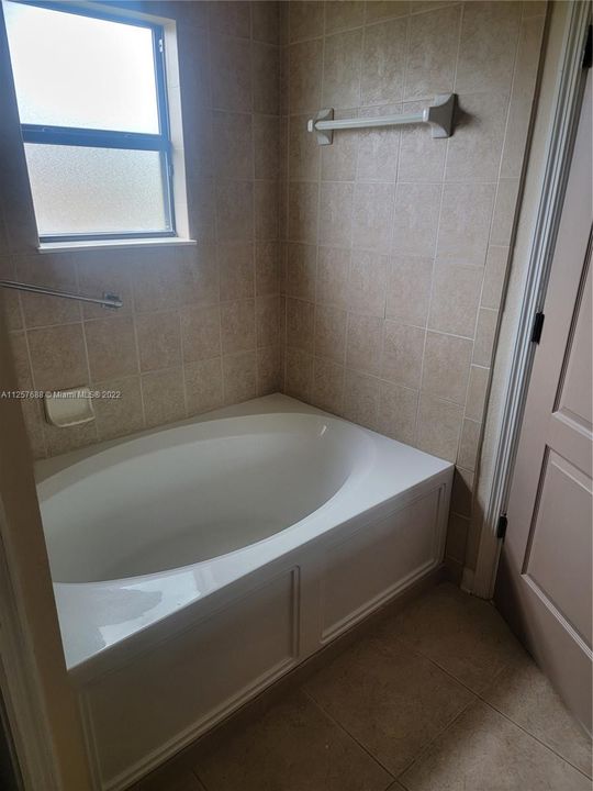 Recently Sold: $324,000 (2 beds, 2 baths, 0 Square Feet)