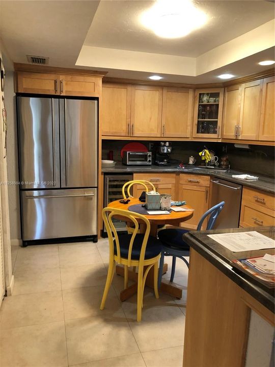 Недавно продано: $475,000 (2 спален, 2 ванн, 1578 Квадратных фут)