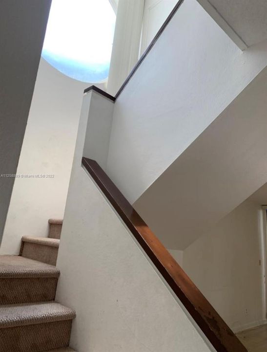 Recently Rented: $2,300 (2 beds, 2 baths, 1230 Square Feet)