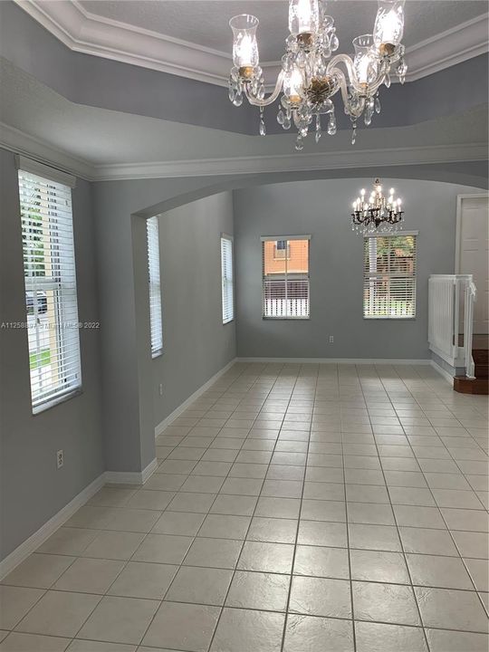 Recientemente alquilado: $5,000 (4 camas, 3 baños, 2997 Pies cuadrados)