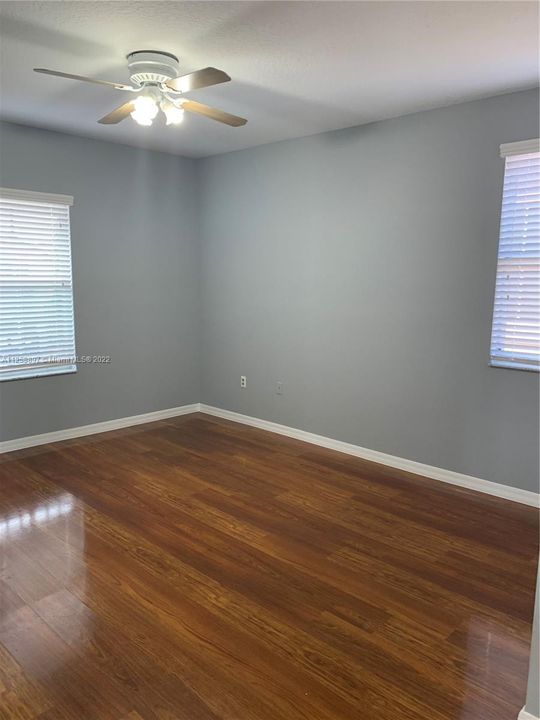 Recientemente alquilado: $5,000 (4 camas, 3 baños, 2997 Pies cuadrados)