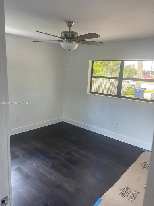 Recently Rented: $3,600 (3 beds, 2 baths, 1800 Square Feet)