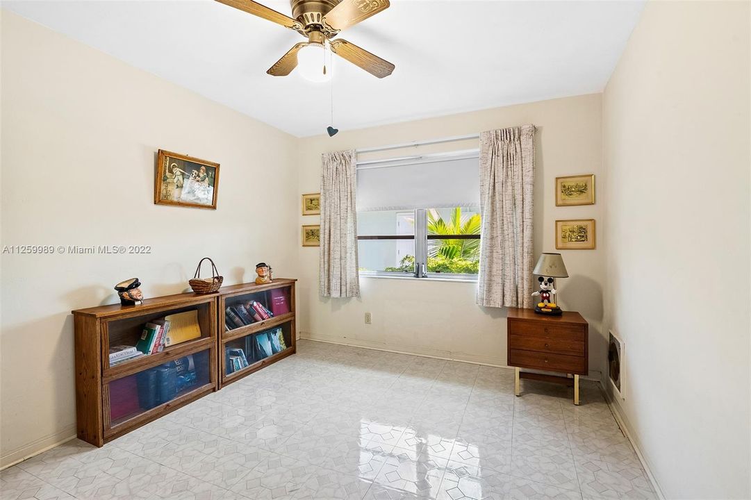 Bedroom/office -2137 NE 16 Ave Wilton Manors Waterfront 3/2 Bedroom Home