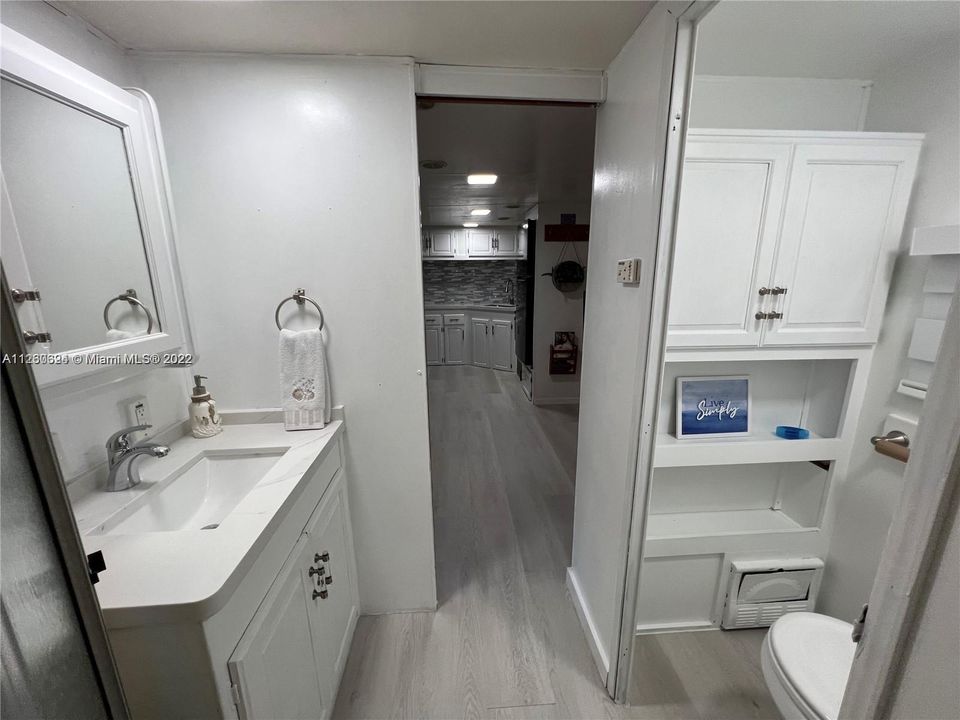 Vendido Recientemente: $320,000 (1 camas, 2 baños, 679 Pies cuadrados)