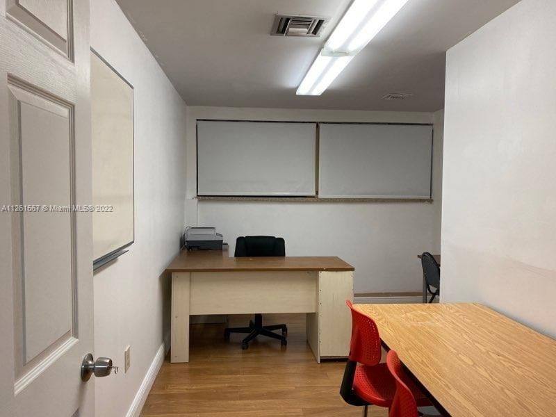 Недавно арендовано: $500 (0 спален, 0 ванн, 0 Квадратных фут)