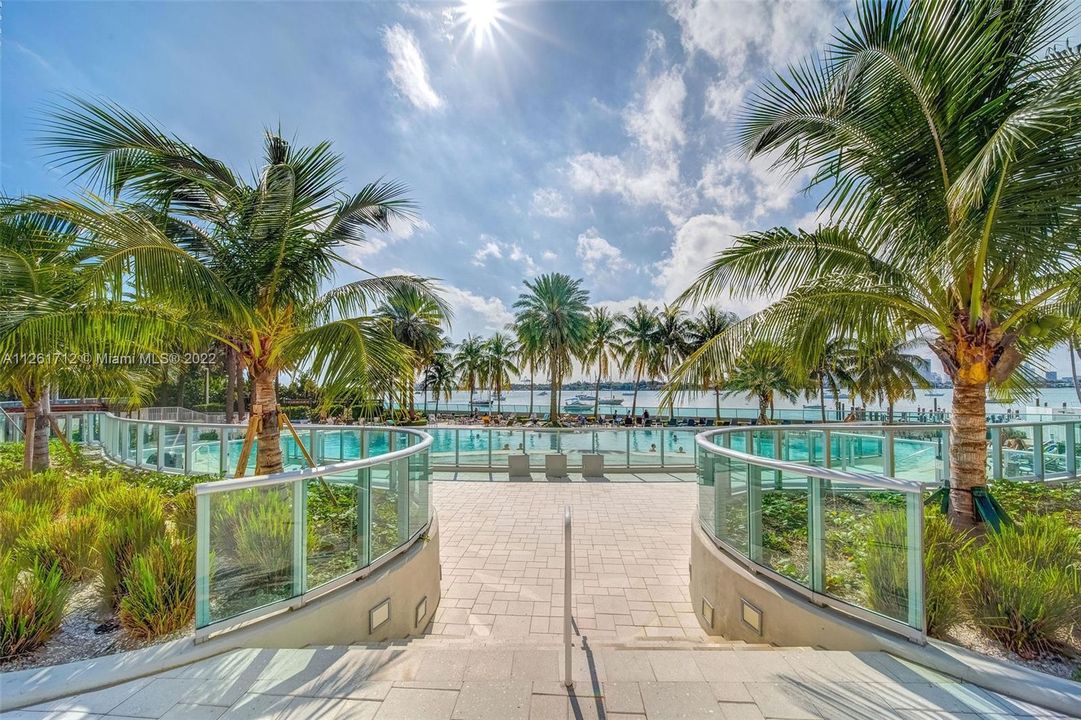 Recently Rented: $2,859 (1 beds, 1 baths, 980 Square Feet)