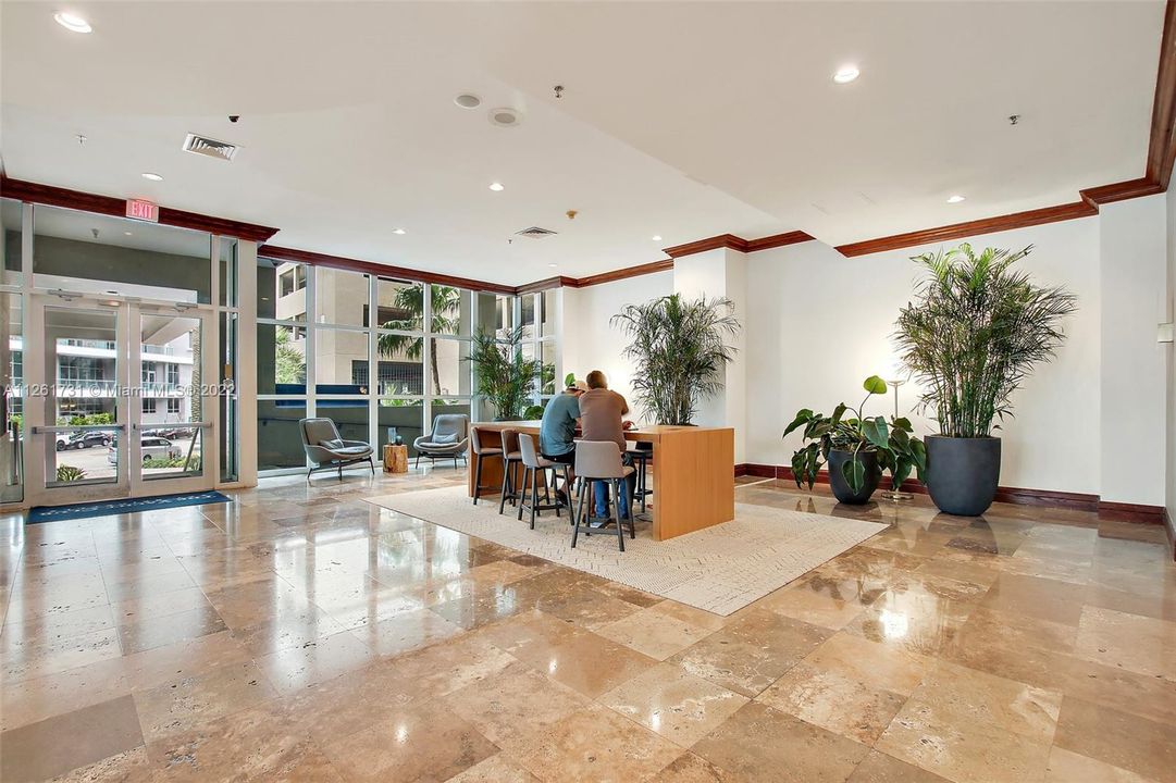 Недавно арендовано: $4,235 (2 спален, 2 ванн, 1393 Квадратных фут)