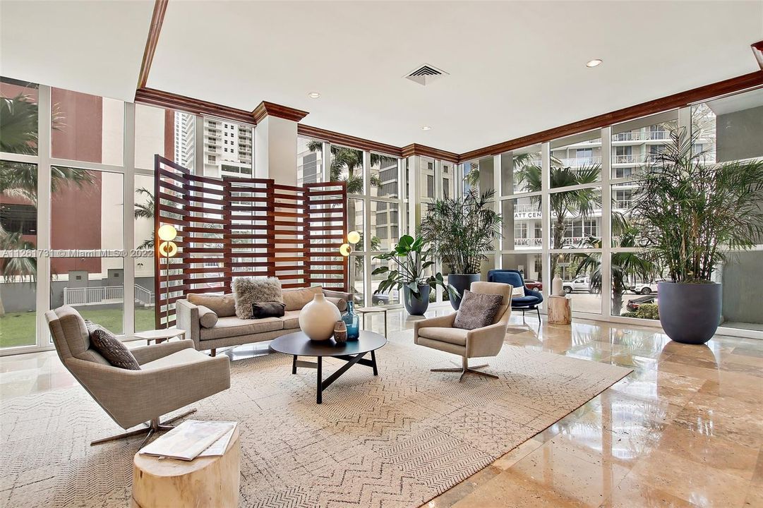 Недавно арендовано: $4,235 (2 спален, 2 ванн, 1393 Квадратных фут)