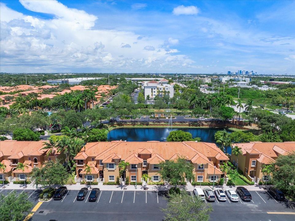 Vendido Recientemente: $425,000 (3 camas, 2 baños, 1616 Pies cuadrados)