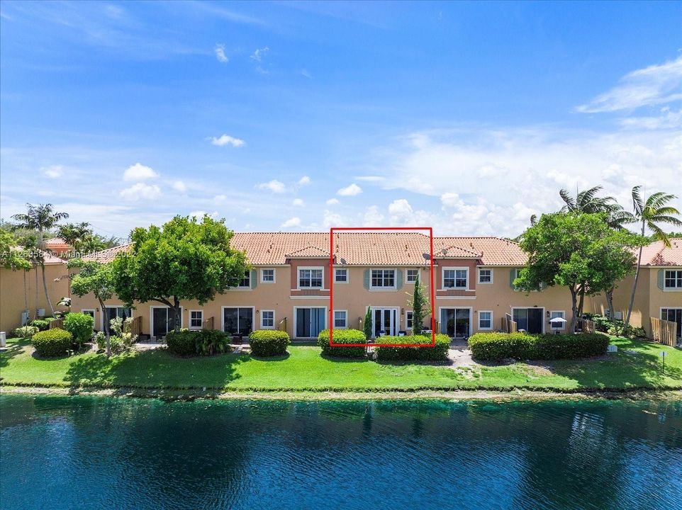 Vendido Recientemente: $425,000 (3 camas, 2 baños, 1616 Pies cuadrados)