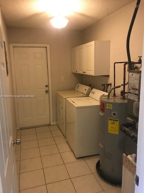 Recently Rented: $2,500 (3 beds, 2 baths, 1500 Square Feet)