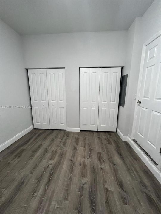 Recently Rented: $975 (1 beds, 1 baths, 1587 Square Feet)