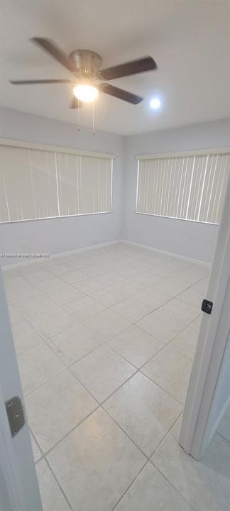 Недавно арендовано: $1,800 (3 спален, 3 ванн, 0 Квадратных фут)