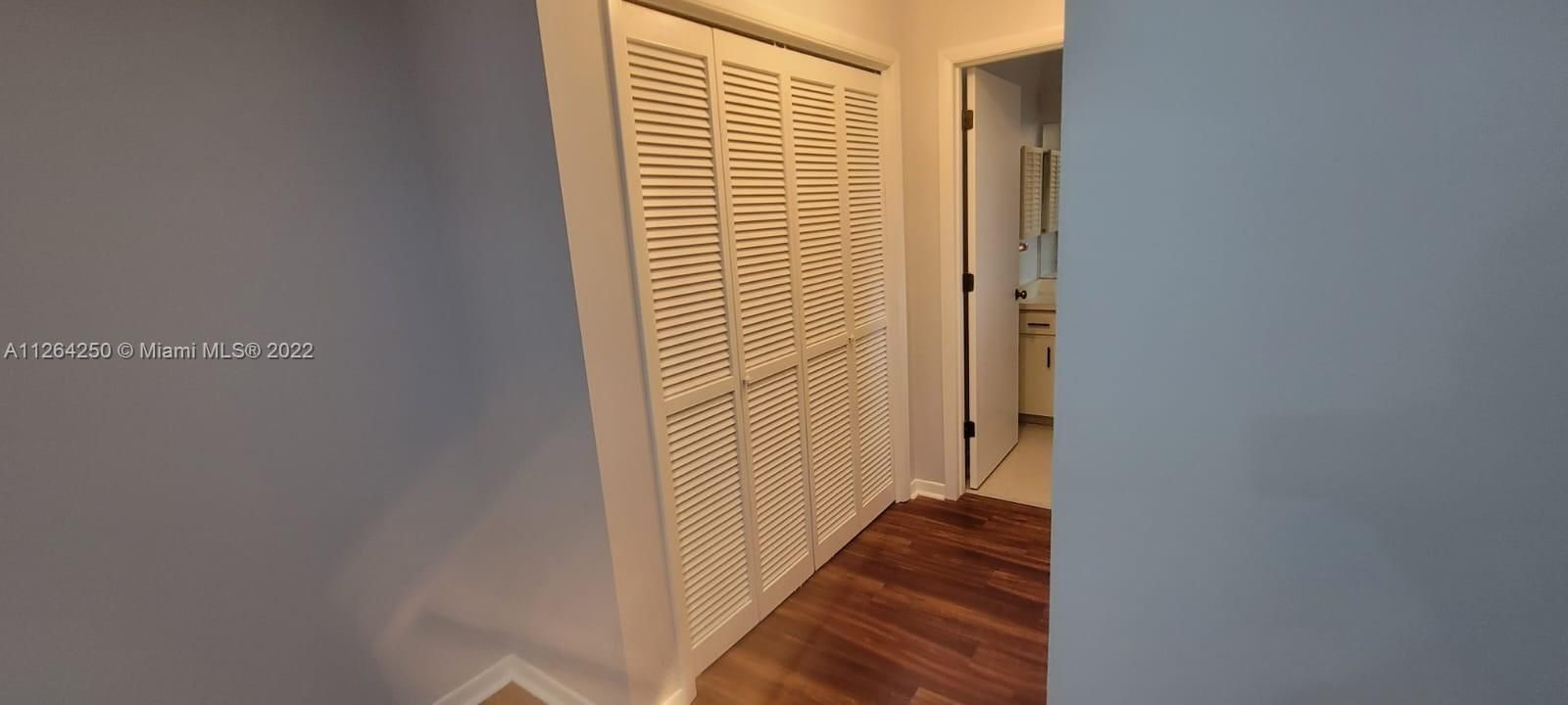 Недавно арендовано: $1,800 (3 спален, 3 ванн, 0 Квадратных фут)