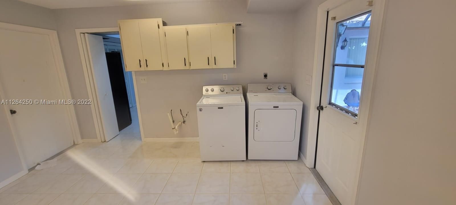 Недавно арендовано: $1,800 (3 спален, 3 ванн, 0 Квадратных фут)