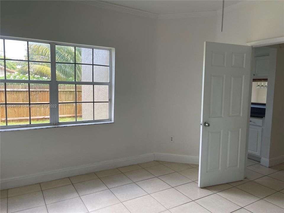 Recently Rented: $2,200 (2 beds, 2 baths, 854 Square Feet)