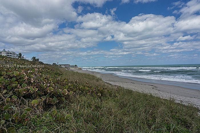 JUPITER BEACH