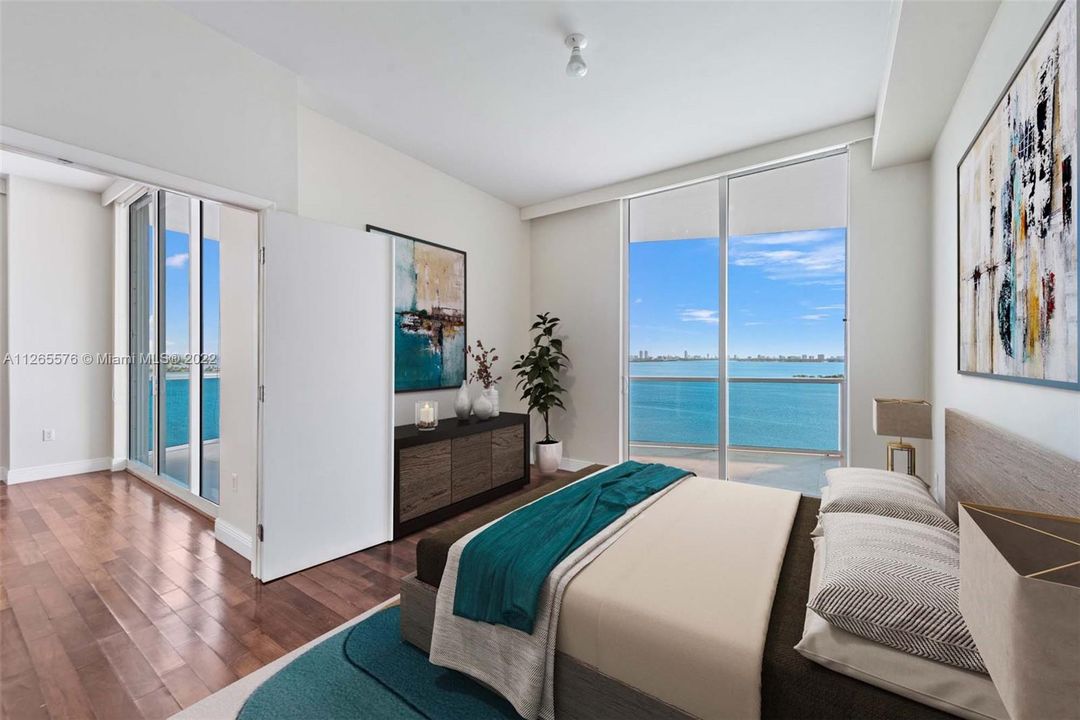 Primary suite with gorgeous water views!