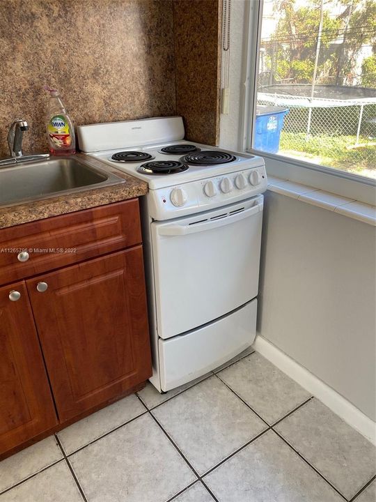 Recently Rented: $1,250 (0 beds, 1 baths, 0 Square Feet)