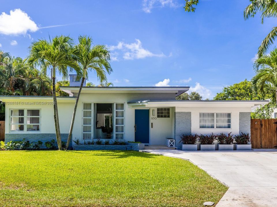 Vendido Recientemente: $1,150,000 (3 camas, 2 baños, 1813 Pies cuadrados)