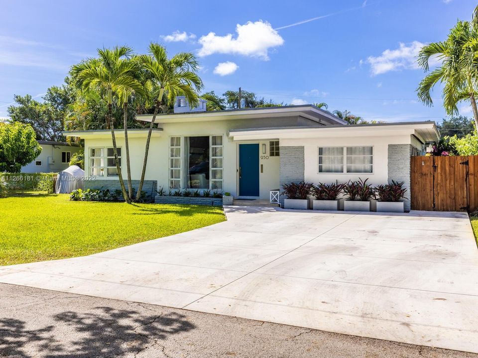 Vendido Recientemente: $1,150,000 (3 camas, 2 baños, 1813 Pies cuadrados)