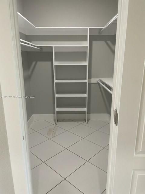Недавно арендовано: $7,000 (5 спален, 4 ванн, 3648 Квадратных фут)