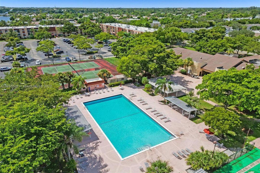 Recently Sold: $149,000 (2 beds, 2 baths, 1160 Square Feet)