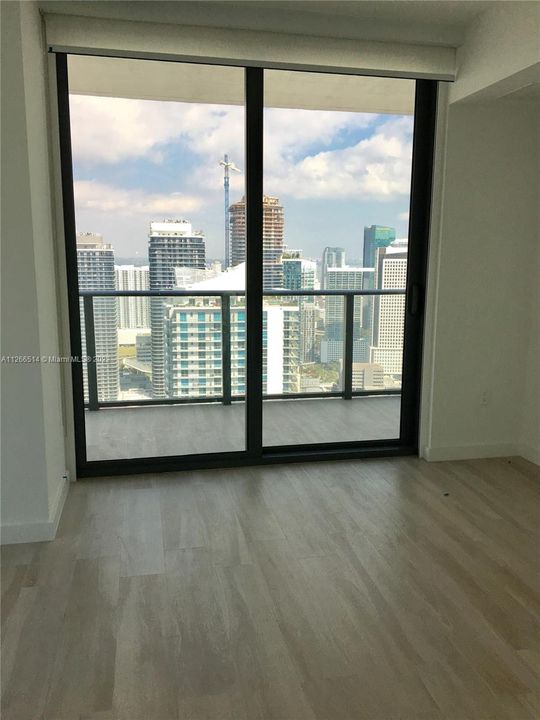 Recently Rented: $5,200 (2 beds, 2 baths, 1362 Square Feet)