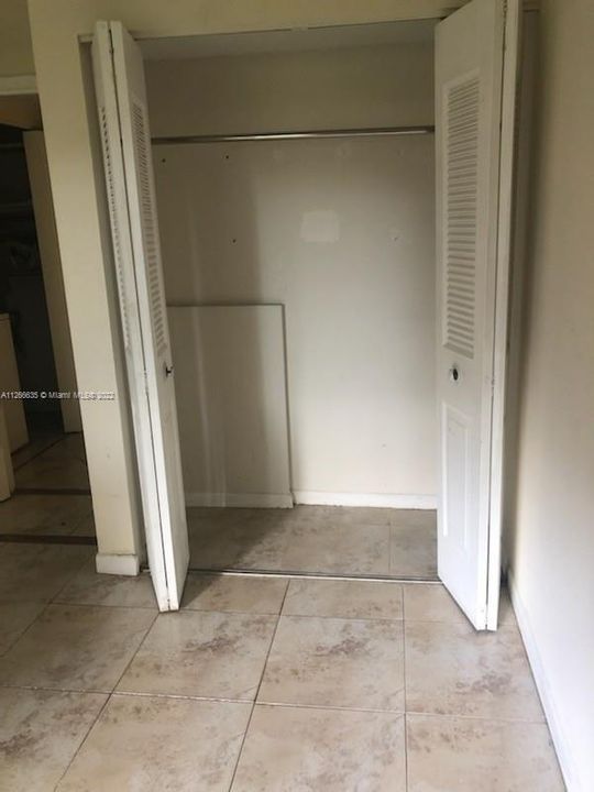 Recently Rented: $1,650 (1 beds, 1 baths, 0 Square Feet)