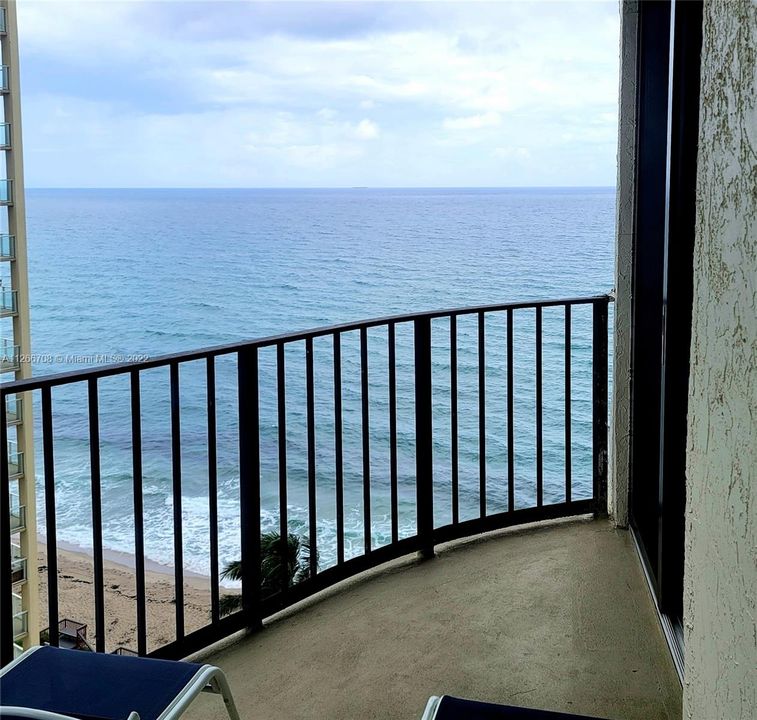Recently Rented: $5,500 (2 beds, 2 baths, 1520 Square Feet)