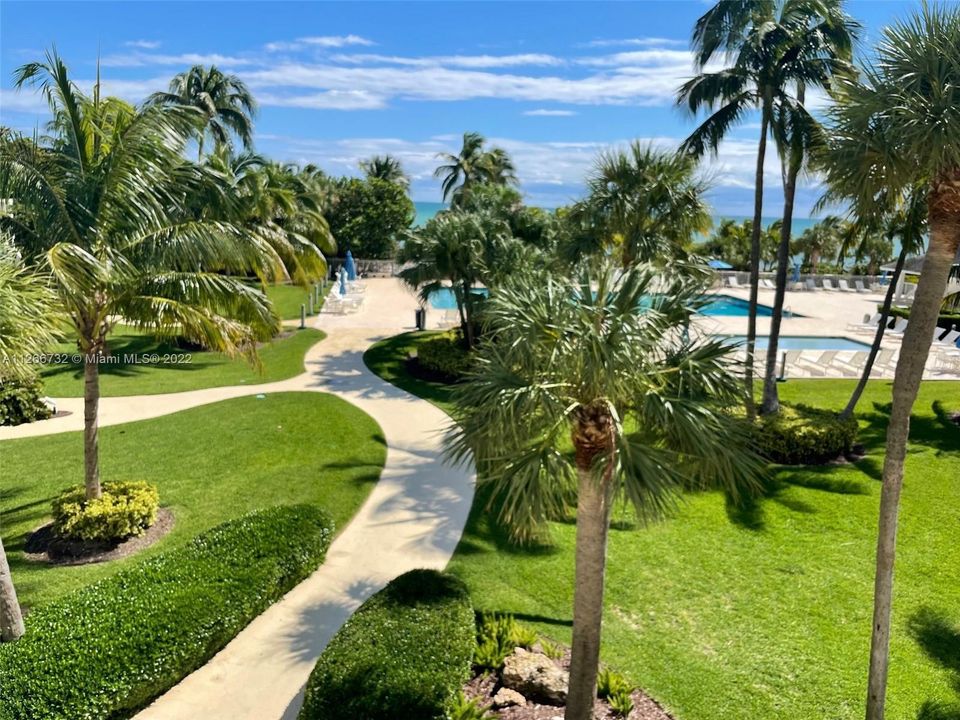 Garden path to pool and beach