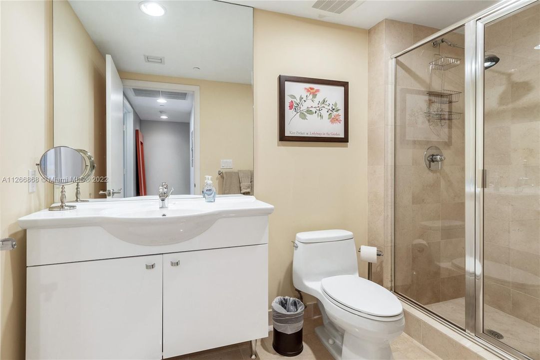 Недавно арендовано: $7,000 (2 спален, 2 ванн, 1782 Квадратных фут)