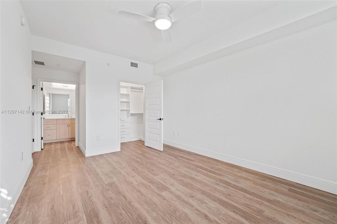 最近租的: $3,096 (2 贝兹, 2 浴室, 1470 平方英尺)