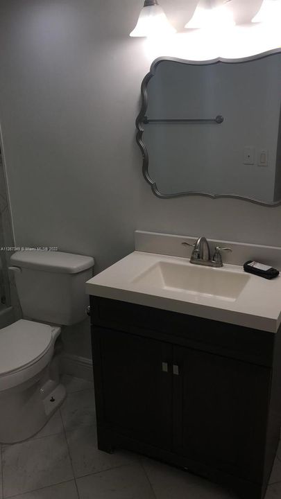 Недавно арендовано: $2,500 (2 спален, 2 ванн, 1077 Квадратных фут)