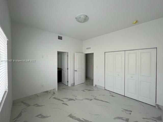 Recently Rented: $2,700 (3 beds, 3 baths, 0 Square Feet)