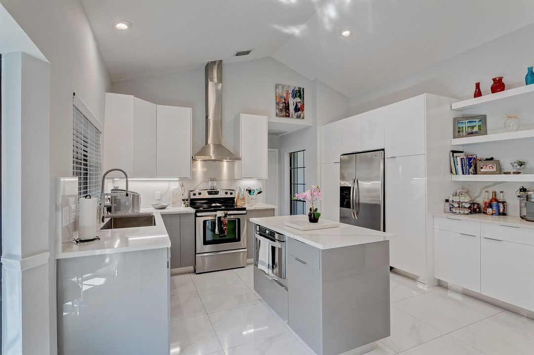 Kitchen 4