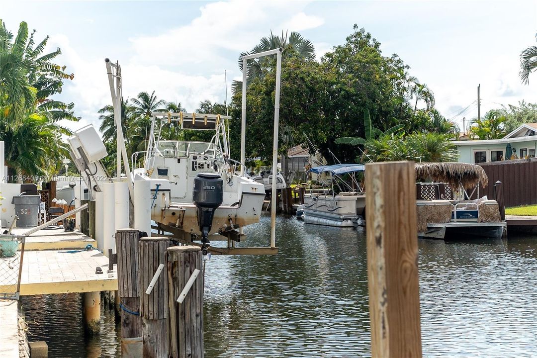 Recently Sold: $825,000 (0 beds, 0 baths, 1684 Square Feet)