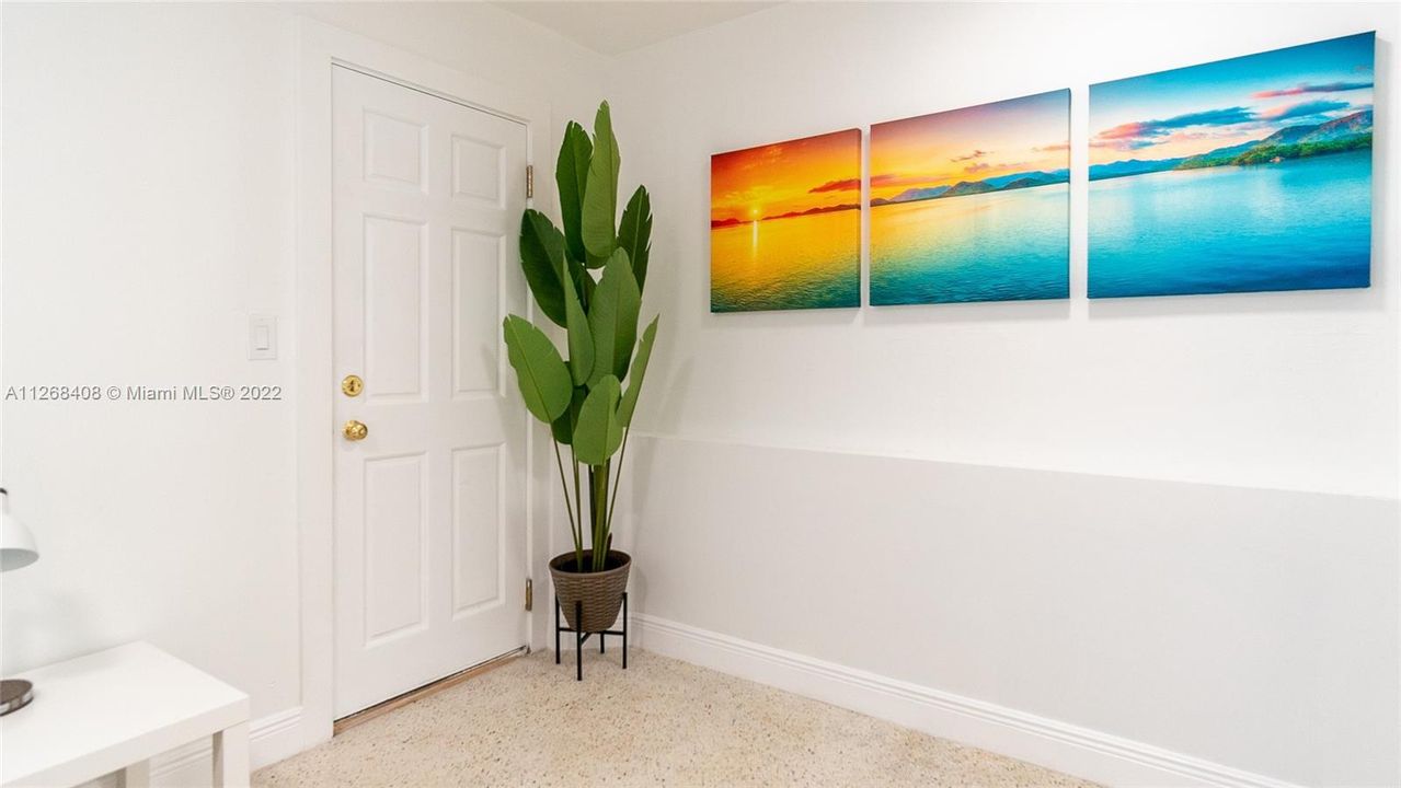 Recently Sold: $825,000 (0 beds, 0 baths, 1684 Square Feet)