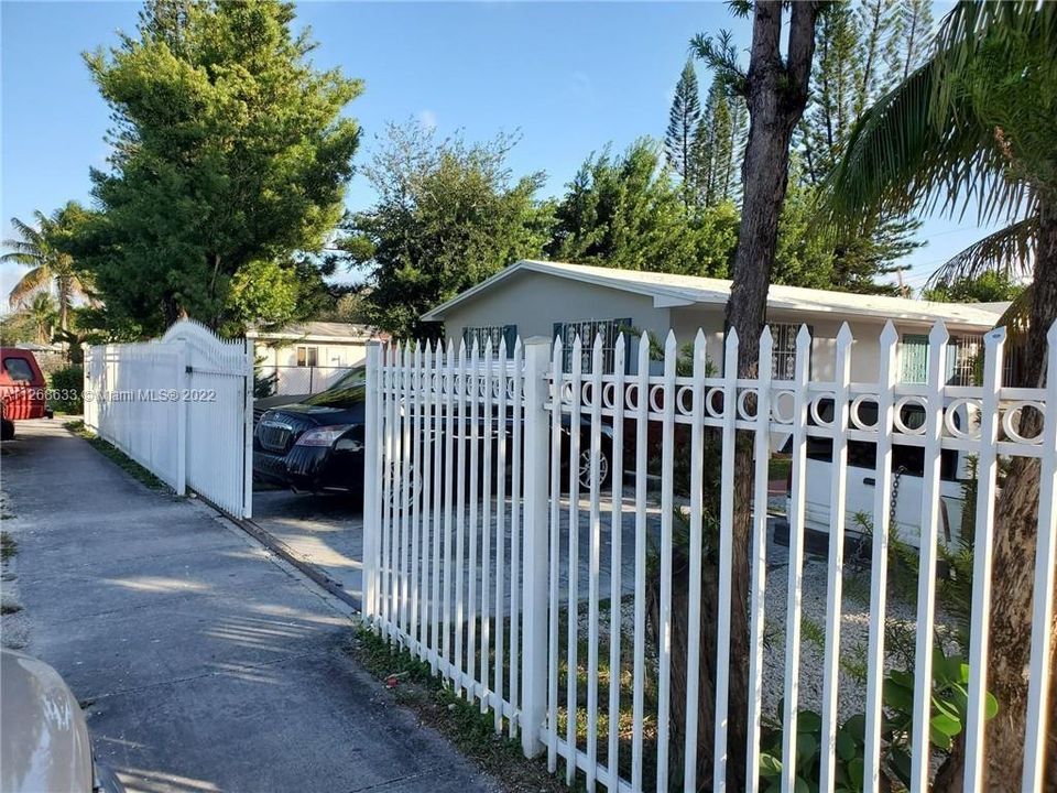 Recently Sold: $529,000 (0 beds, 0 baths, 1897 Square Feet)